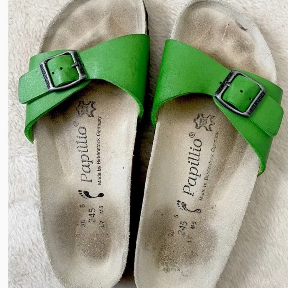 Birkenstock papillon rare Madrid green leather sandals slides 38 eur/7